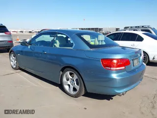 2008 BMW 3 Series 328i with VIN WBAWL13528PX21886, listed as a IAAI auction lot 41514082 with 70,499 mi miles. Bid and sale history available at carsss.com. Image 3.