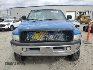 2001 Dodge 2500 z VIN 1B7KF236X1J198956, wystawiony jako Copart lot #52945405 z przebiegiem 216 448 mil mil oraz Czysty tytuł • Clean title. Historia ofert i sprzedaży dostępna na DreamBid. Obrazek 5.