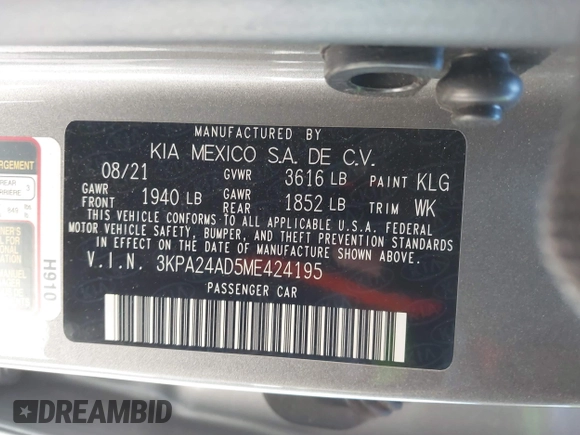2021 Kia Rio S with VIN 3KPA24AD5ME424195, listed as a IAAI auction lot 41430268 with 17,367 mi miles. Bid and sale history available at carsss.com. Image 9.