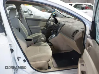 2011 Nissan Sentra 2.0 with VIN 3N1AB6AP1BL634021, listed as a IAAI auction lot 41395419 with 129,385 mi miles and . Bid and sale history available at DreamBid. Image 5.