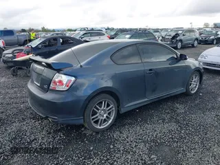 2006 Scion tC z VIN JTKDE177860092908, wystawiony jako IAAI lot #41920656 z przebiegiem 213 776 mil mil oraz . Historia ofert i sprzedaży dostępna na DreamBid. Obrazek 4.