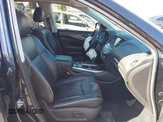 2019 Infiniti QX60 LUXE with VIN 5N1DL0MN9KC559199, listed as a IAAI auction lot 41931773 with 111,569 mi miles. Bid and sale history available at carsss.com. Image 5.