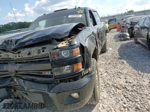 2019 Chevrolet Silverado 3500HD LTZ z VIN 1GC1KXEG0KF186796, wystawiony jako Copart lot #73894384 z przebiegiem 71 892 mil mil oraz Szkoda całkowita • Salvage title. Historia ofert i sprzedaży dostępna na DreamBid. Obrazek 10.