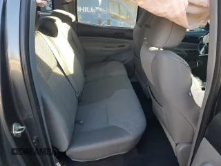 2015 Toyota Tacoma PreRunner with VIN 3TMKU4HN2FM043748, listed as a Copart auction lot 88764915 with 160,731 mi miles and Salvage title. Bid and sale history available at DreamBid. Image 10.