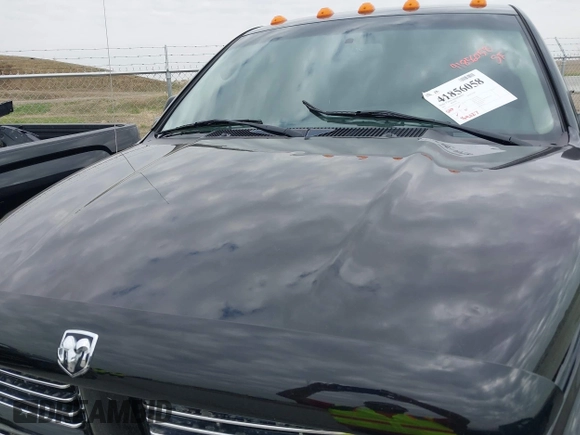 2005 Dodge Ram 3500 SLT with VIN 3D7LS38C85G810265, listed as a IAAI auction lot 41856058 with 164,027 mi miles. Bid and sale history available at carsss.com. Image 18.