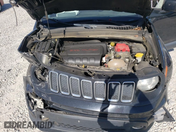 2020 Jeep Renegade Altitude with VIN ZACNJABB2LPL64164, listed as a Copart auction lot 53183135 with 172,701 mi miles and Salvage title. Bid and sale history available at DreamBid. Image 11.