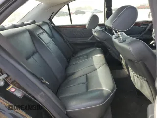 2000 Mercedes-Benz E-Class AWD with VIN WDBJF82J4YX039134, listed as a Copart auction lot 78083864 with 172,264 mi miles and Salvage Title. Bid and sale history available at carsss.com. Image 10.