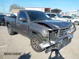 2013 GMC Sierra 1500 Work Truck z VIN 1GTN1TEX1DZ173974, wystawiony jako IAAI lot #41699627 z przebiegiem 148 792 mil mil oraz . Historia ofert i sprzedaży dostępna na DreamBid. Obrazek 1.