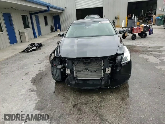 2015 Cadillac CTS Luxury AWD с VIN 1G6AX5SX1F0133045, выставлен на аукционе Copart как лот 46347325 с пробегом 32 437 миль миль и Списание • Salvage title. История ставок и продаж доступна на DreamBid. Изображение 14.