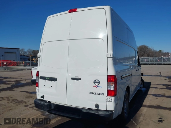 2020 Nissan NV Cargo SV z VIN 1N6BF0LY2LN804118, wystawiony jako IAAI lot #41428353 z przebiegiem 111 941 mil mil oraz . Historia ofert i sprzedaży dostępna na DreamBid. Obrazek 17.