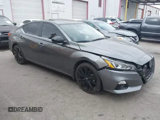 2022 Nissan Altima SR z VIN 1N4BL4CV7NN420272, wystawiony jako IAAI lot #41445103 z przebiegiem 48 685 mil mil oraz . Historia ofert i sprzedaży dostępna na DreamBid. Obrazek 1.