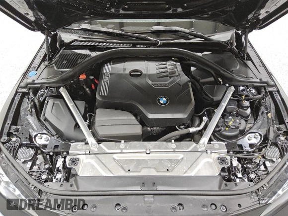 2024 BMW 4 Series 430i xDrive z VIN WBA43AT02RCR37449, wystawiony jako Copart lot #55704005 z przebiegiem 26 439 mil mil oraz Czysty tytuł • Clean title. Historia ofert i sprzedaży dostępna na DreamBid. Obrazek 11.