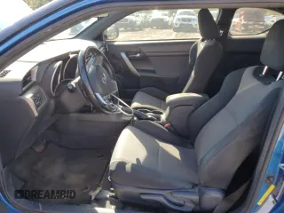 2016 Scion tC z VIN JTKJF5C75GJ022534, wystawiony jako Copart lot #52254005 z przebiegiem 103 812 mil mil oraz Szkoda całkowita • Salvage title. Historia ofert i sprzedaży dostępna na DreamBid. Obrazek 7.