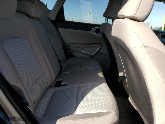 2021 Kia Soul S with VIN KNDJ23AU8M7781347, listed as a Copart auction lot 48055355 with 42,052 mi miles and Salvage Title. Bid and sale history available at carsss.com. Image 10.