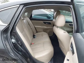 2017 Nissan Altima 2.5 SR with VIN 1N4AL3APXHC199700, listed as a IAAI auction lot 41539756 with 201,751 mi miles. Bid and sale history available at carsss.com. Image 8.