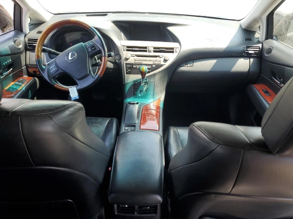 2010 Lexus RX 350 with VIN JTJZK1BA1A2407924, listed as a Copart auction lot 60111855 with 157,055 mi miles and Salvage title. Bid and sale history available at DreamBid. Image 8.
