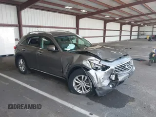 2011 Infiniti FX с VIN JN8AS1MW7BM730118, выставлен на аукционе IAAI как лот 42582515 с пробегом 182 083 миль миль и . История ставок и продаж доступна на DreamBid. Изображение 1.