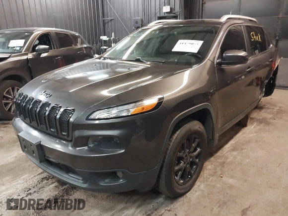 2016 Jeep Cherokee Latitude with VIN 1C4PJMCS4GW360475, listed as a IAAI auction lot 41479053 with 154,554 mi miles. Bid and sale history available at carsss.com. Image 2.