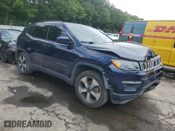 2018 Jeep Compass Latitude with VIN 3C4NJCBB3JT134038, listed as a Copart auction lot 57570015 with 72,610 mi miles and Salvage title. Bid and sale history available at DreamBid. Image 4.