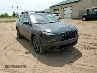 2016 Jeep Cherokee Latitude z VIN 1C4PJMCB9GW357748, wystawiony jako Copart lot #61690055 z przebiegiem 151 002 mil mil oraz Czysty tytuł • Clean title. Historia ofert i sprzedaży dostępna na DreamBid. Obrazek 14.