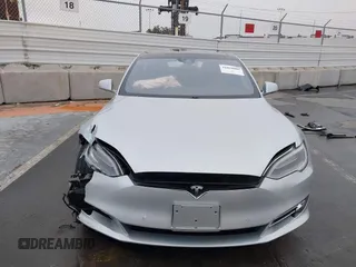 2016 Tesla Model S 70 with VIN 5YJSA1E17GF156514, listed as a IAAI auction lot 41869006 with 17,704 mi miles and . Bid and sale history available at DreamBid. Image 12.