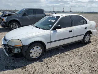 1997 Honda Civic LX with VIN 1HGEJ6672VL028626, listed as a Copart auction lot 44338115 with 120,199 mi miles and Salvage Title. Bid and sale history available at carsss.com. Image 1.