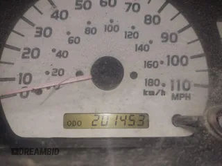 2004 Toyota Tacoma PreRunner z VIN 5TEGN92N74Z411950, wystawiony jako IAAI lot #42536808 z przebiegiem 201 453 mil mil oraz . Historia ofert i sprzedaży dostępna na DreamBid. Obrazek 7.