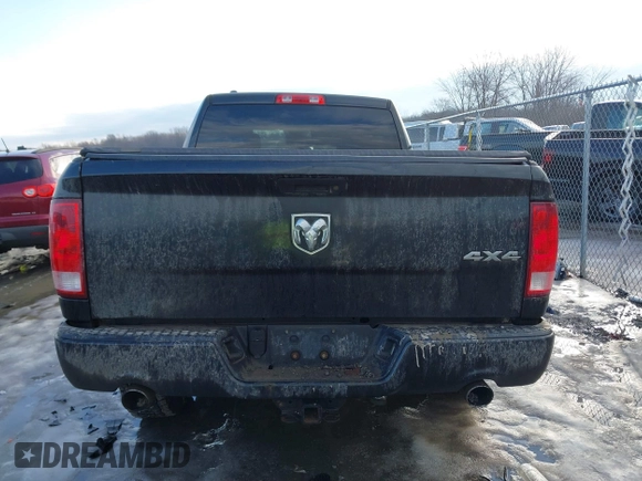 2016 Ram 1500 Express z VIN 1C6RR7FT3GS301732, wystawiony jako IAAI lot #41644208 z przebiegiem 171 693 mil mil oraz . Historia ofert i sprzedaży dostępna na DreamBid. Obrazek 16.