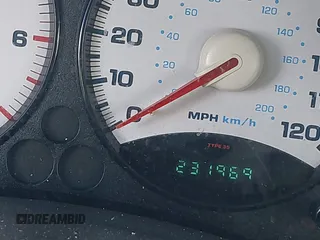 2002 Jeep Liberty Sport with VIN 1J4GL48K82W345855, listed as a IAAI auction lot 41687317 with 231,969 mi miles. Bid and sale history available at carsss.com. Image 7.