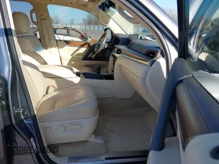 2019 Lexus LX 570 with VIN JTJHY7AX2K4285065, listed as a IAAI auction lot 41483475 with 82,388 mi miles and . Bid and sale history available at DreamBid. Image 5.