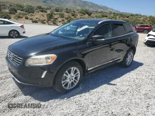 2015 Volvo XC60 T5 z VIN YV4612RK7F2716797, wystawiony jako Copart lot #58010425 z przebiegiem 49 647 mil mil oraz Szkoda całkowita • Salvage title. Historia ofert i sprzedaży dostępna na DreamBid. Obrazek 1.