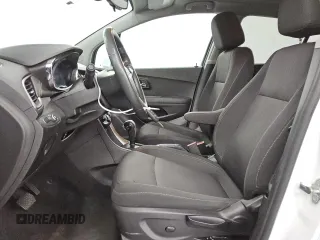 2020 Chevrolet Trax LT z VIN 3GNCJLSB9LL210489, wystawiony jako Copart lot #54781585 z przebiegiem 81 811 mil mil oraz Szkoda całkowita • Salvage title. Historia ofert i sprzedaży dostępna na DreamBid. Obrazek 7.