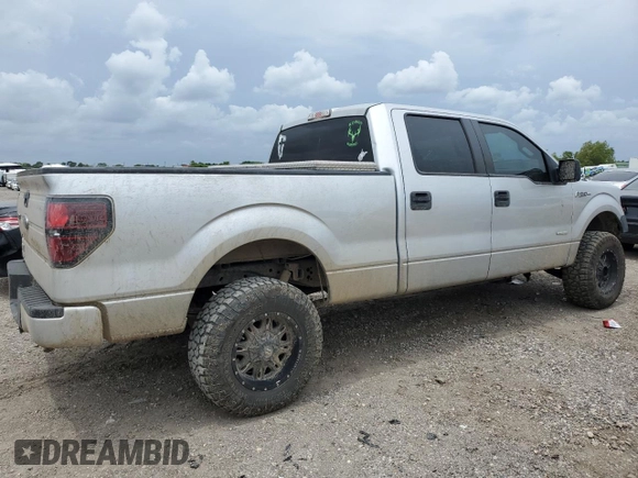 2012 Ford F-150 XL z VIN 1FTFW1CT7CFC31323, wystawiony jako Copart lot #53886455 z przebiegiem 150 947 mil mil oraz Szkody całkowita. Historia ofert i sprzedaży dostępna na DreamBid. Obrazek 3.