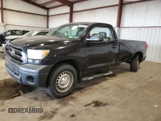 2010 Toyota Tundra z VIN 5TFLU5F18AX021587, wystawiony jako Copart lot #71822874 z przebiegiem 122 093 mil mil oraz Szkoda całkowita • Salvage title. Historia ofert i sprzedaży dostępna na DreamBid. Obrazek 1.