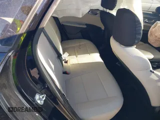 2022 Kia Forte LXS z VIN 3KPF24AD2NE439180, wystawiony jako IAAI lot #41830086 z przebiegiem 39 128 mil mil oraz . Historia ofert i sprzedaży dostępna na DreamBid. Obrazek 8.