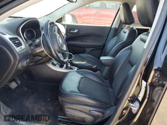 2018 Jeep Compass Altitude with VIN 3C4NJDBB4JT284021, listed as a Copart auction lot 48971345 with 87,559 mi miles and Salvage Title. Bid and sale history available at carsss.com. Image 7.