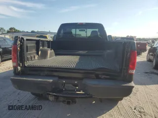2005 Ford F-250 XL with VIN 1FTNF21505EC00560, listed as a Copart auction lot 44237475 with 78,109 mi miles and Clean Title. Bid and sale history available at DreamBid. Image 6.