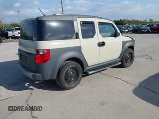 2005 Honda Element LX with VIN 5J6YH18325L008312, listed as a IAAI auction lot 41731628 with 177,797 mi miles and . Bid and sale history available at DreamBid. Image 4.