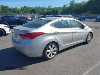 2012 Hyundai Elantra GLS с VIN KMHDH4AE8CU301183, выставлен на аукционе IAAI как лот 42363244 с пробегом 174 877 миль миль и . История ставок и продаж доступна на DreamBid. Изображение 4.