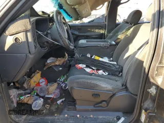 2004 Chevrolet Avalanche Z66 with VIN 3GNEC12T54G241281, listed as a Copart auction lot 73376134 with 0 mi miles and Salvage Title. Bid and sale history available at carsss.com. Image 7.