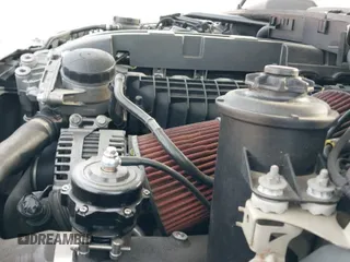 2010 BMW 5 Series 535i xDrive z VIN WBANV9C55AC390576, wystawiony jako IAAI lot #42467264 z przebiegiem 151 248 mil mil oraz . Historia ofert i sprzedaży dostępna na DreamBid. Obrazek 12.