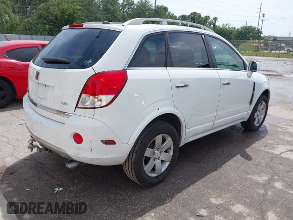 2008 Saturn VUE XR z VIN 3GSCL53758S686894, wystawiony jako IAAI lot #42101631 z przebiegiem 150 809 mil mil oraz . Historia ofert i sprzedaży dostępna na DreamBid. Obrazek 4.