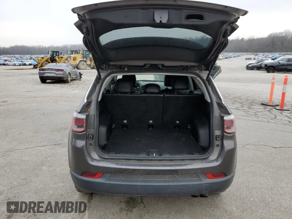 2019 Jeep Compass Limited with VIN 3C4NJCCB8KT675988, listed as a Copart auction lot 43600735 with 107,775 mi miles and Salvage Title. Bid and sale history available at carsss.com. Image 6.
