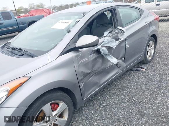 2012 Hyundai Elantra Limited with VIN KMHDH4AE2CU433033, listed as a IAAI auction lot 42006893 with 124,892 mi miles. Bid and sale history available at carsss.com. Image 6.