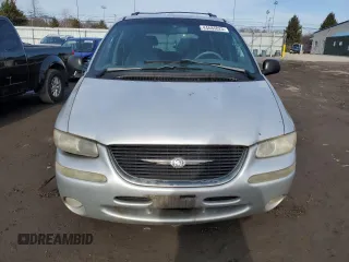 2000 Chrysler Town & Country LX z VIN 1C4GP44G2YB717718, wystawiony jako Copart lot #44685025 z przebiegiem 188 889 mil mil oraz Szkoda całkowita • Salvage title. Historia ofert i sprzedaży dostępna na DreamBid. Obrazek 5.