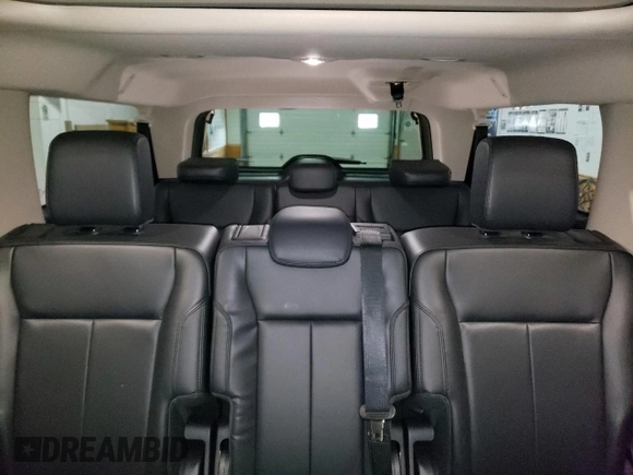 2024 Ford Expedition Max XLT with VIN 1FMJK1J86REA81784, listed as a Copart auction lot 53760615 with 2,233 mi miles and Clean Title. Bid and sale history available at DreamBid. Image 10.