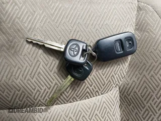 2001 Toyota Highlander z VIN JTEHF21A410030670, wystawiony jako IAAI lot #41916535 z przebiegiem 248 020 mil mil oraz . Historia ofert i sprzedaży dostępna na DreamBid. Obrazek 11.