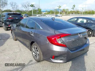 2017 Honda Civic EX z VIN 2HGFC2F75HH564169, wystawiony jako IAAI lot #41482206 z przebiegiem 93 363 mil mil oraz . Historia ofert i sprzedaży dostępna na DreamBid. Obrazek 3.