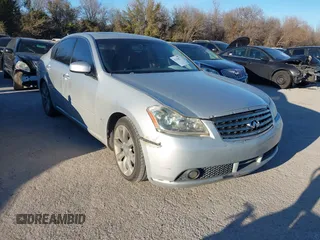 2007 Infiniti M45 Sdn with VIN JNKBY01E37M404102, listed as a IAAI auction lot 41234471 with 200,674 mi miles. Bid and sale history available at carsss.com. Image 1.