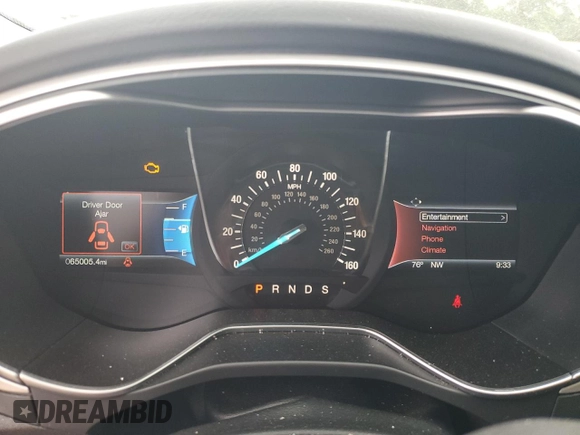 2016 Ford Fusion SE with VIN 3FA6P0T92GR397551, listed as a Copart auction lot 51570385 with 65,005 mi miles and Salvage title. Bid and sale history available at DreamBid. Image 9.